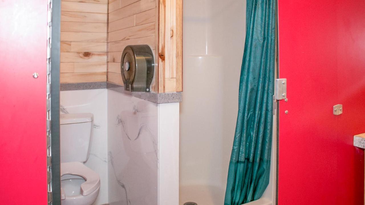 Outdoor Glamping Large 5Th Wheel Setup Ok4A Apartment Моуаб Екстериор снимка